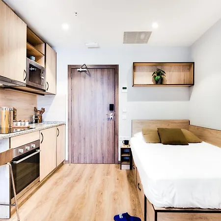 Livensa Living - Sk * San Sebastián